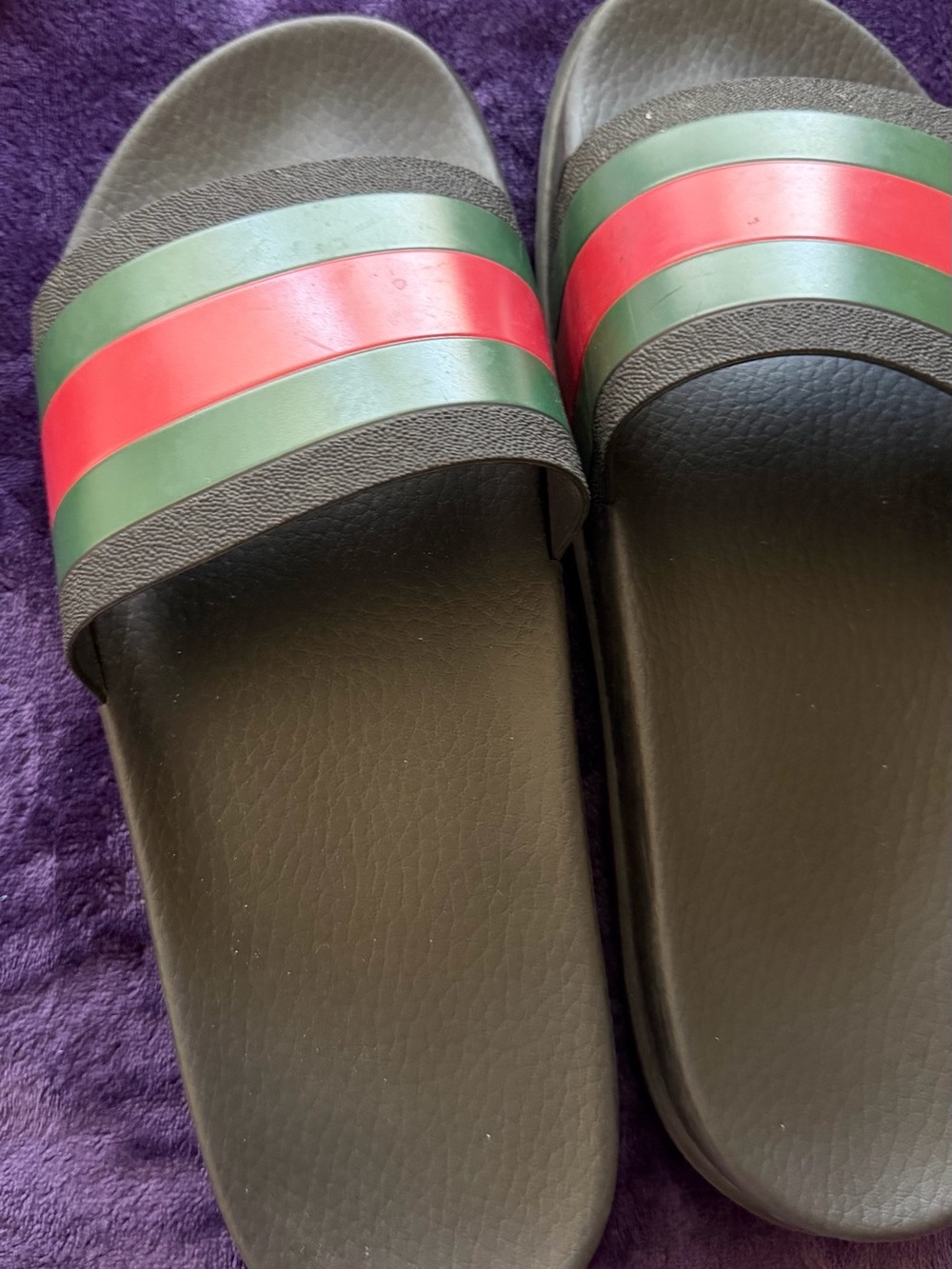 Gucci Black Slide Sandals with Red and Green Stripes